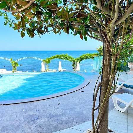 Apartment Golden Sands La