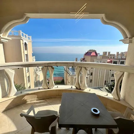 Apartment Golden Sands La *